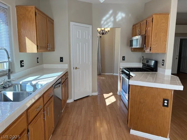 413 Palegold, Henderson, NV 89012