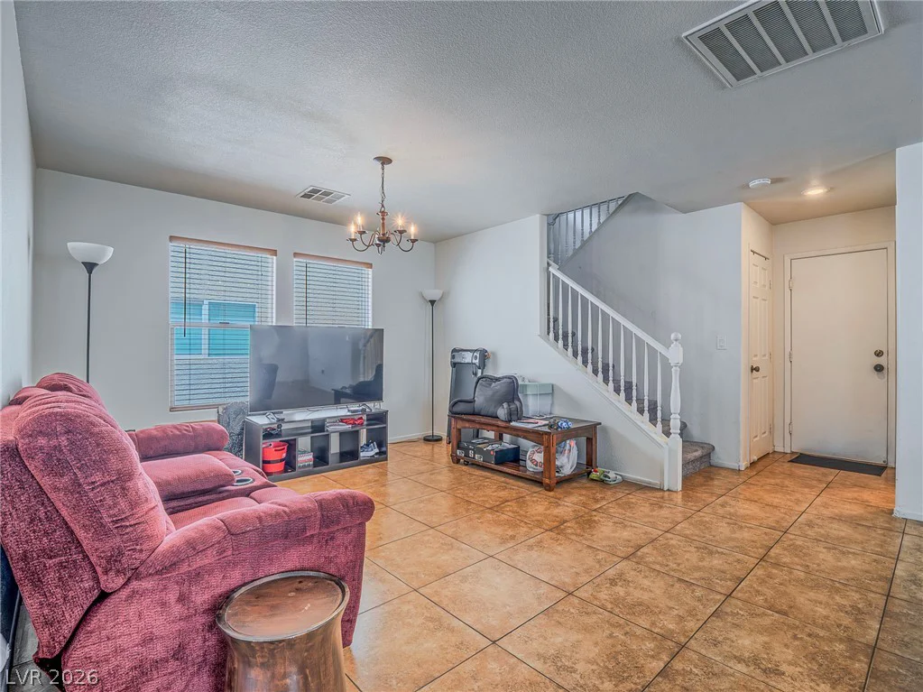 6581 Sunset Pines, Las Vegas, NV 89148