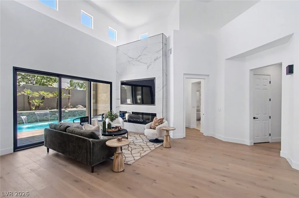 420 Pinnacle Heights, Las Vegas, NV 89144