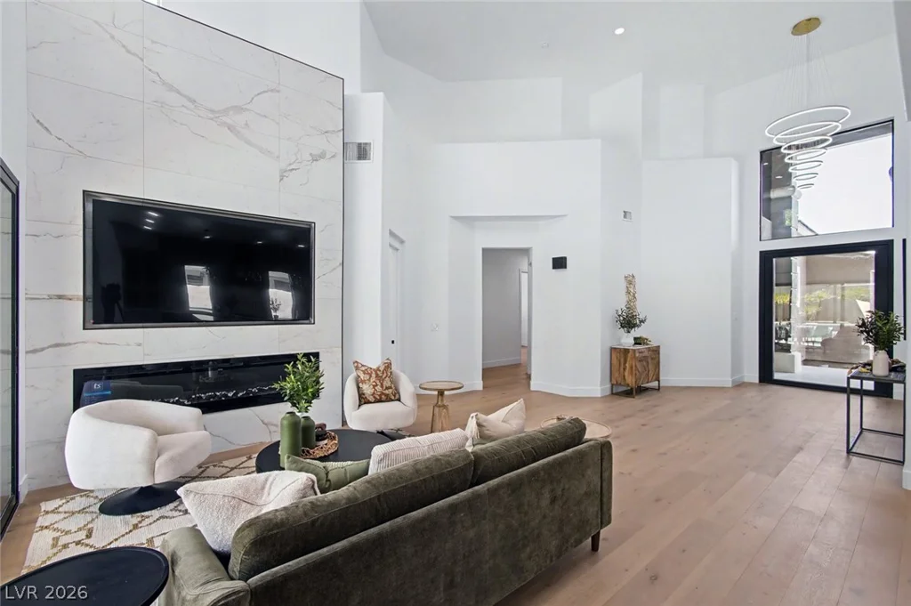 420 Pinnacle Heights, Las Vegas, NV 89144