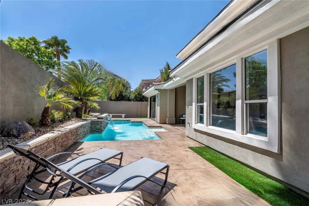420 Pinnacle Heights, Las Vegas, NV 89144