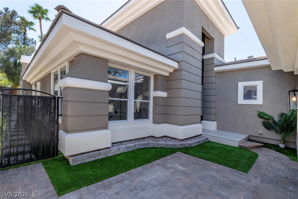 420 Pinnacle Heights, Las Vegas, NV 89144