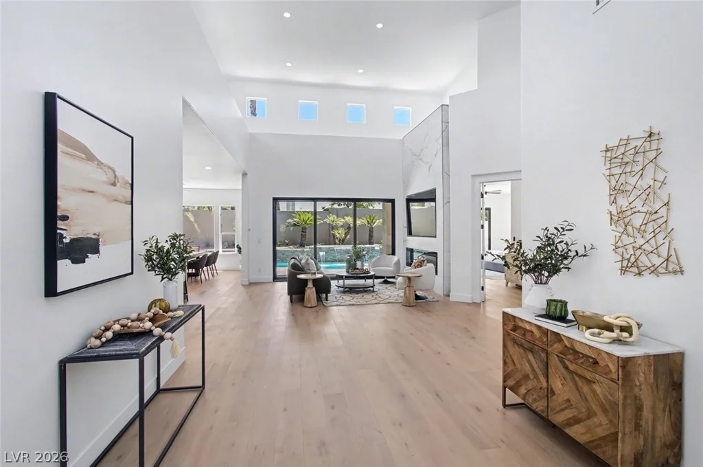 420 Pinnacle Heights, Las Vegas, NV 89144