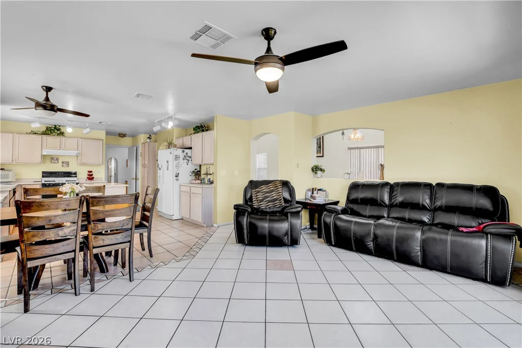 4612 Silver Shore, North Las Vegas, NV 89081