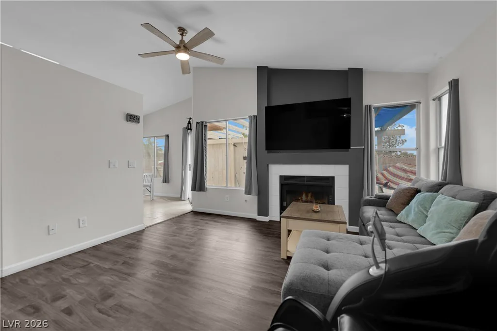 1151 Placerville, Las Vegas, NV 89119