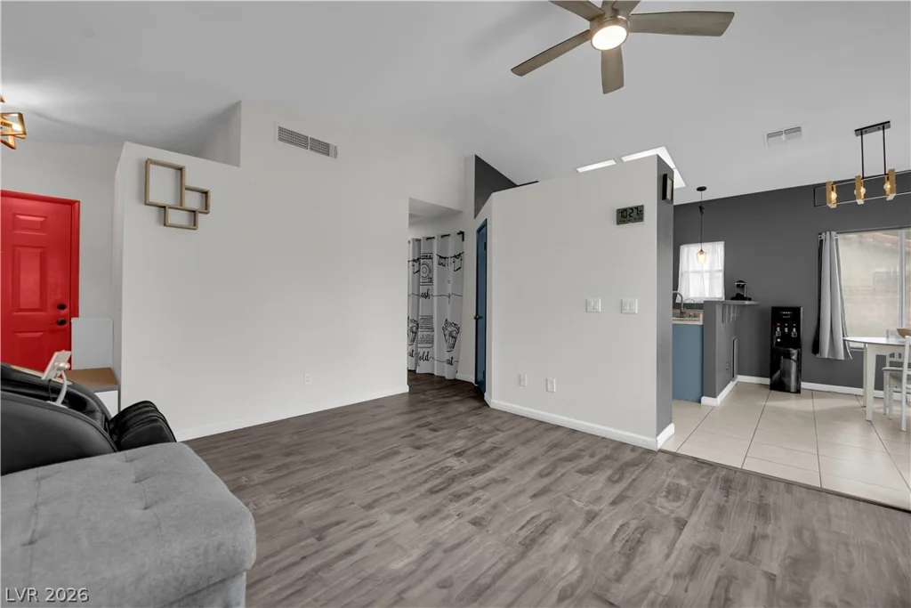 1151 Placerville, Las Vegas, NV 89119