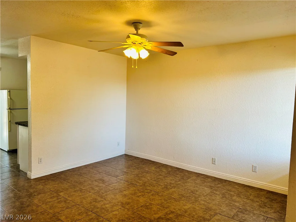217 Van Wagenen, Henderson, NV 89015