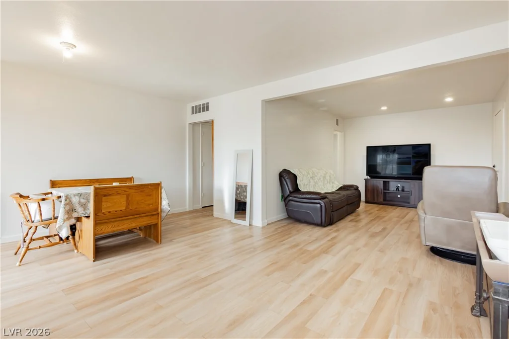 5128 Doe, Las Vegas, NV 89146