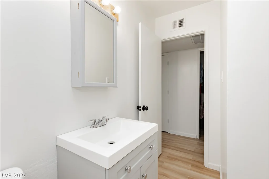5128 Doe, Las Vegas, NV 89146