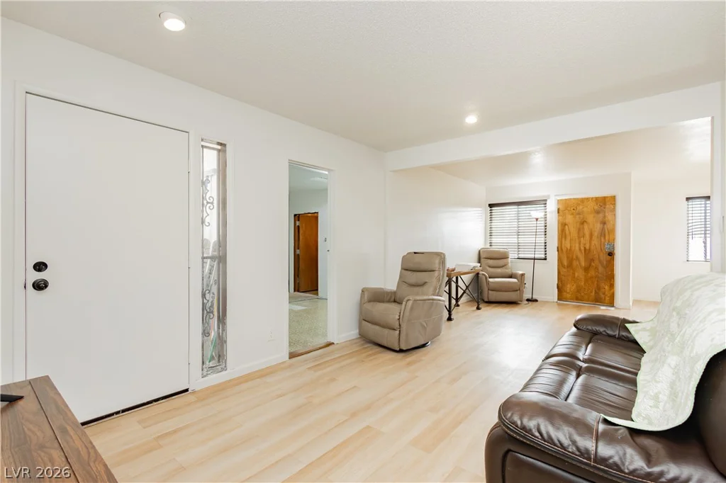 5128 Doe, Las Vegas, NV 89146
