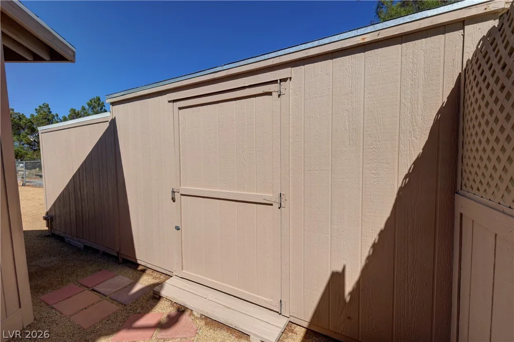 3050 RETREAD, Pahrump, NV 89060