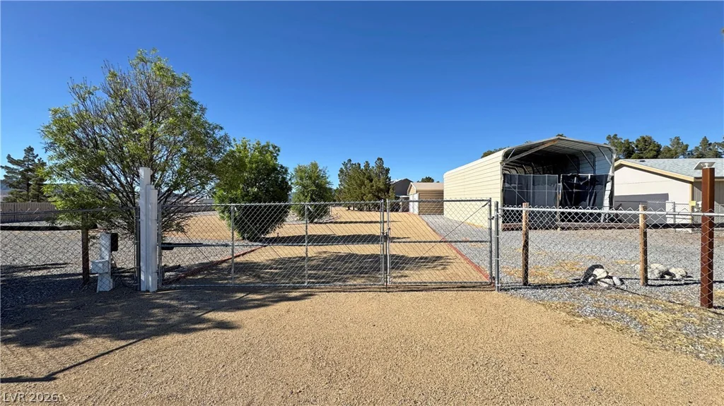 3050 RETREAD, Pahrump, NV 89060