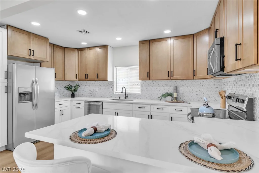 228 Earl, Las Vegas, NV 89101