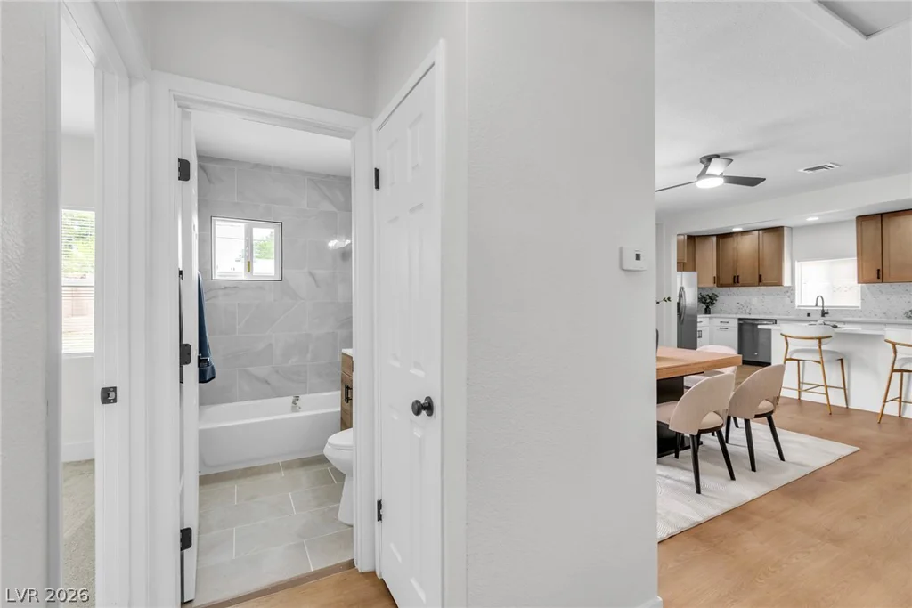 228 Earl, Las Vegas, NV 89101
