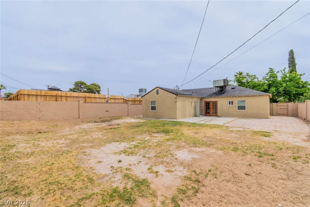228 Earl, Las Vegas, NV 89101