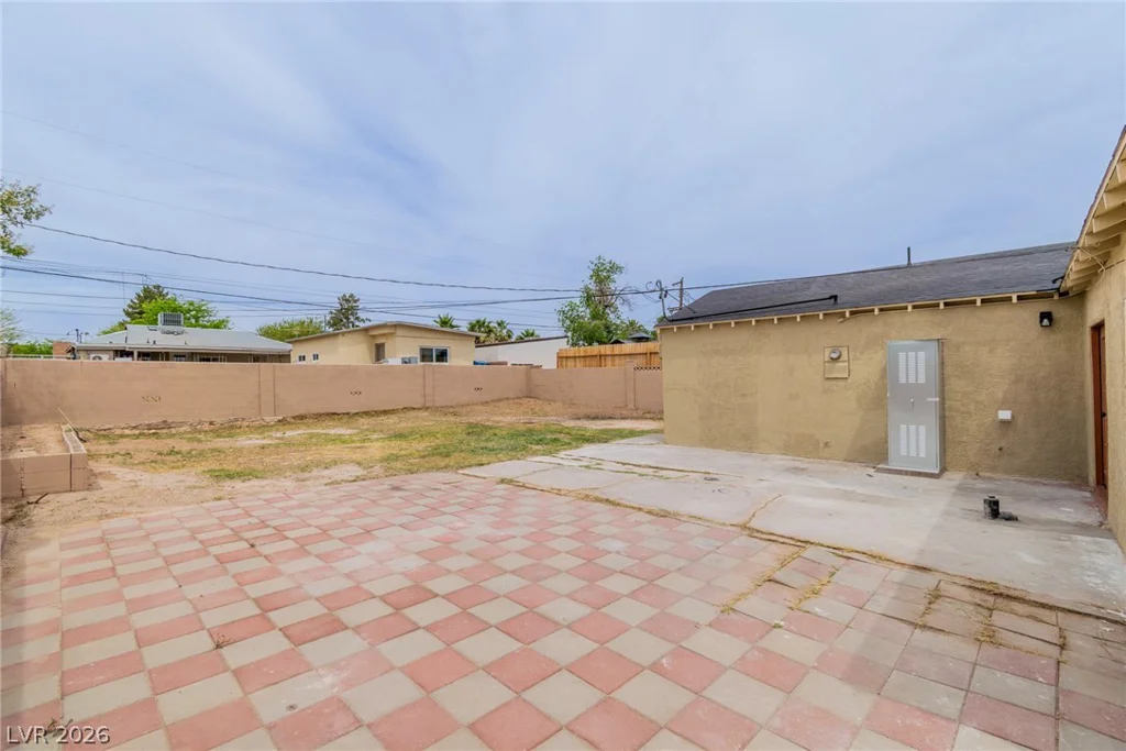 228 Earl, Las Vegas, NV 89101