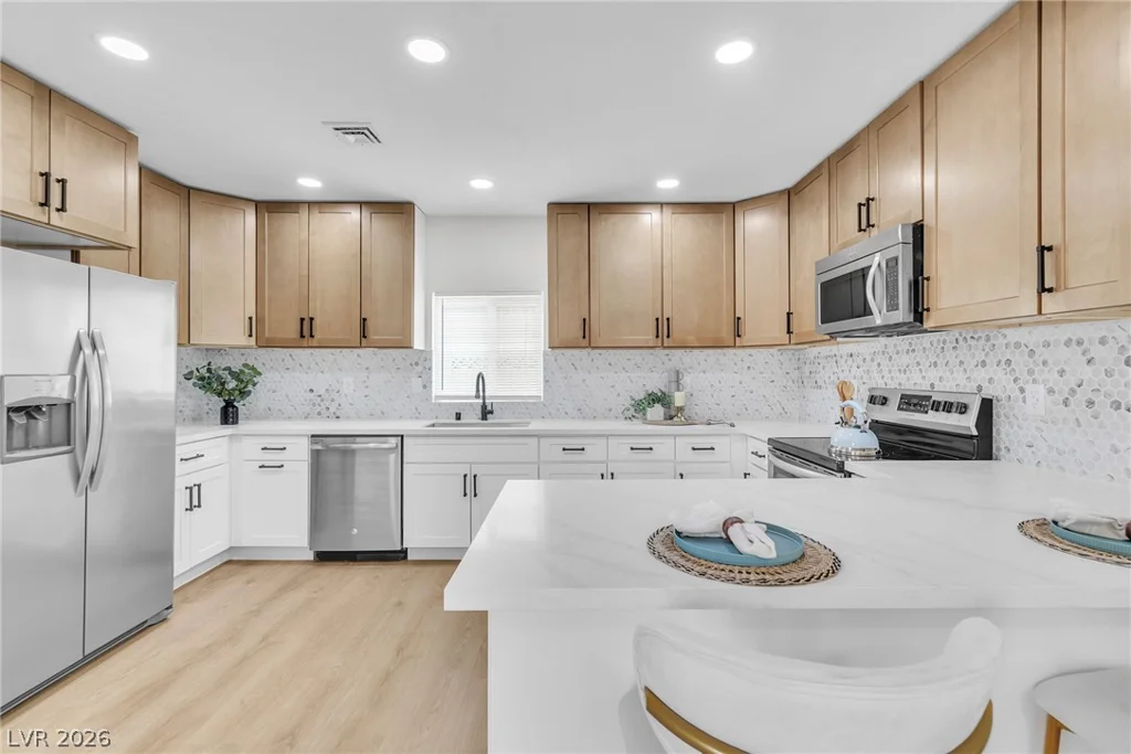 228 Earl, Las Vegas, NV 89101
