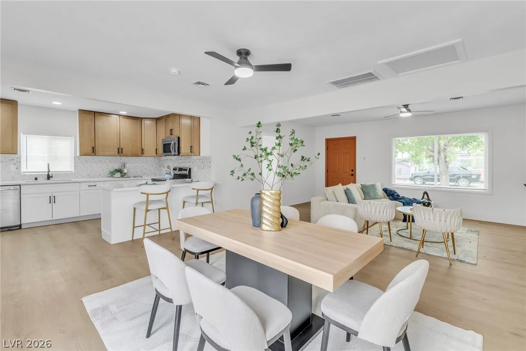 228 Earl, Las Vegas, NV 89101
