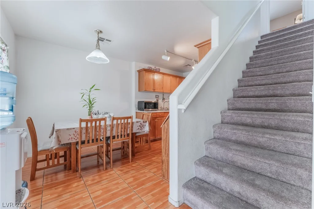 5330 Charleston, Las Vegas, NV 89142