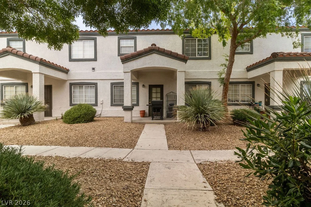 5330 Charleston, Las Vegas, NV 89142