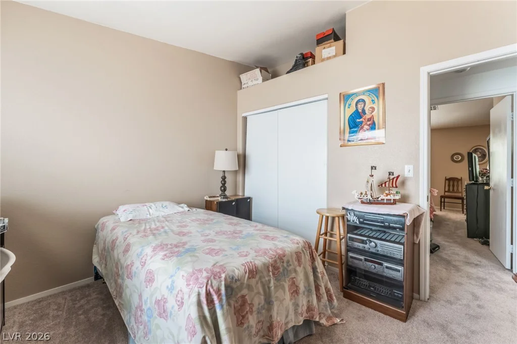 5330 Charleston, Las Vegas, NV 89142