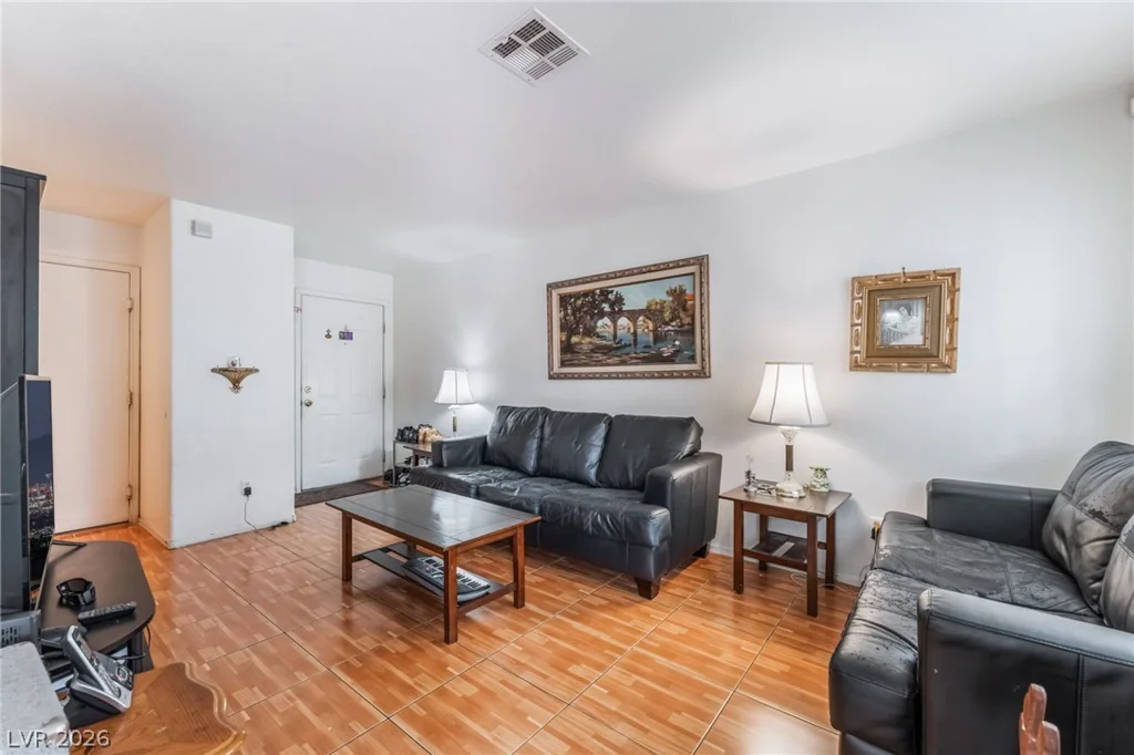 5330 Charleston, Las Vegas, NV 89142