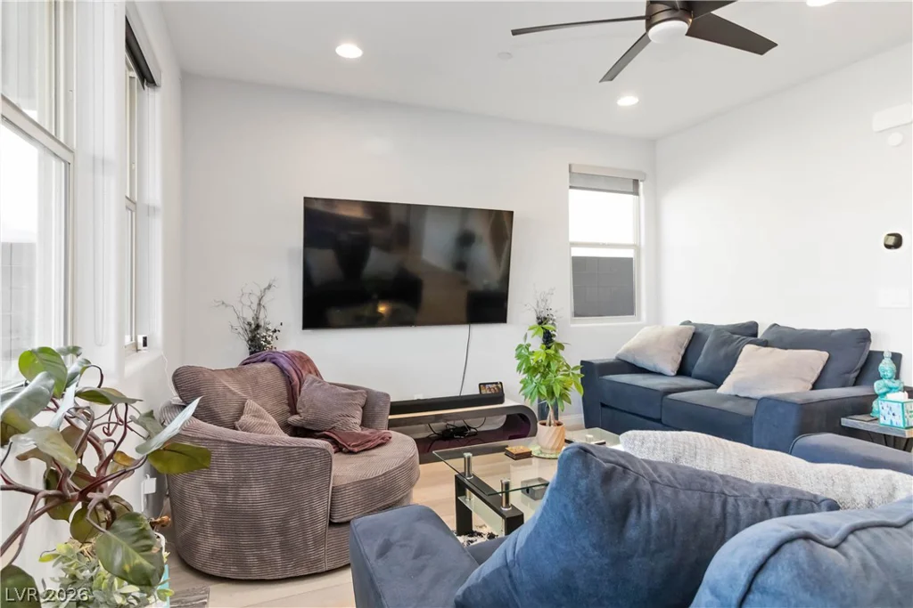 11548 Salt Creek, Las Vegas, NV 89138