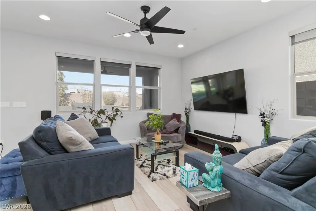 11548 Salt Creek, Las Vegas, NV 89138