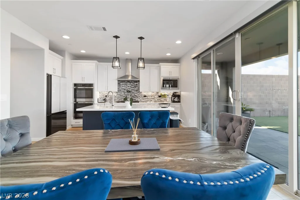 11548 Salt Creek, Las Vegas, NV 89138