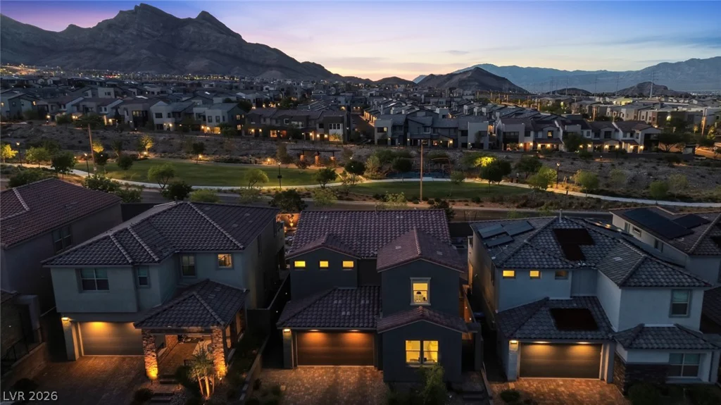 11548 Salt Creek, Las Vegas, NV 89138