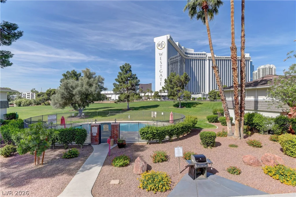 2867 Geary, Las Vegas, NV 89109
