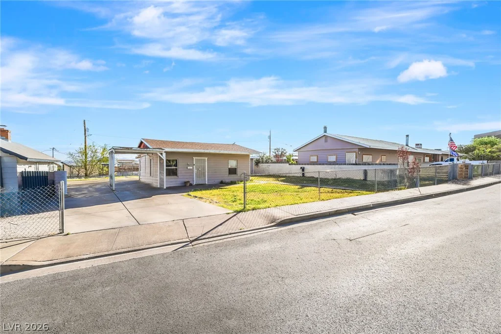 207 Texas, Henderson, NV 89015