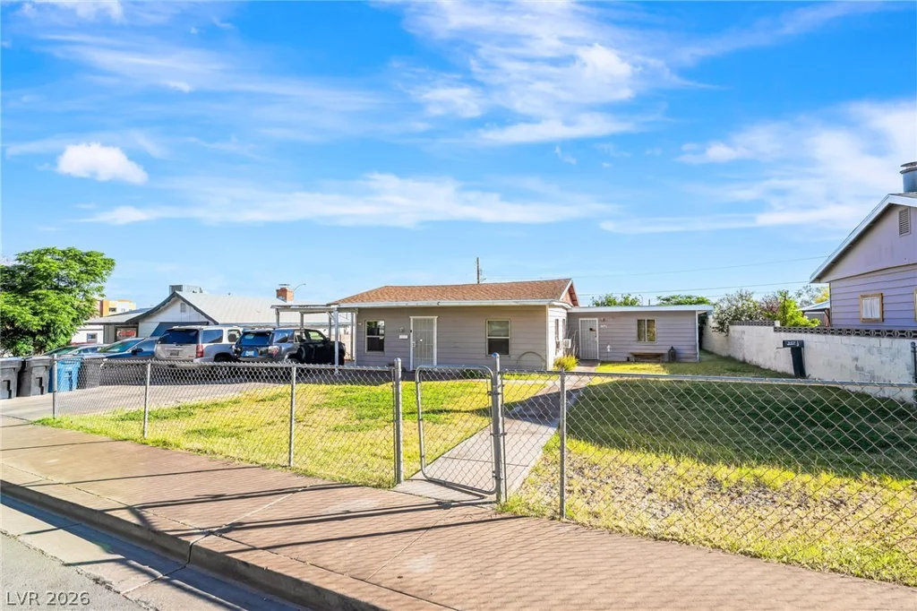 207 Texas, Henderson, NV 89015
