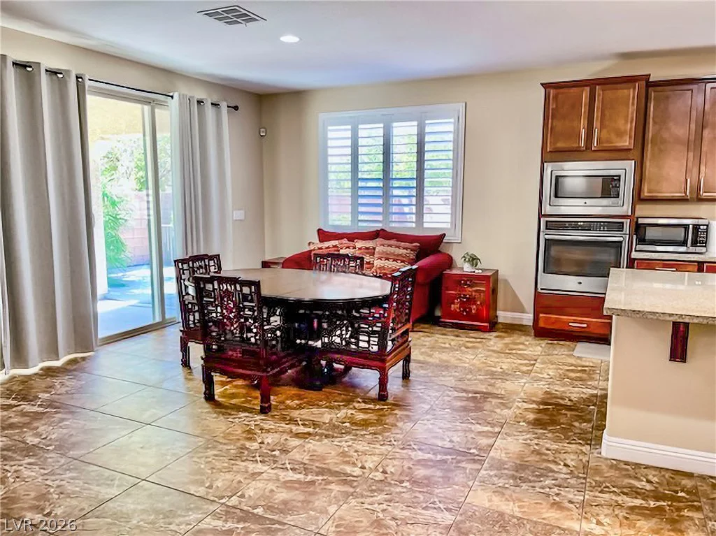 6636 Chelton Oaks, North Las Vegas, NV 89084