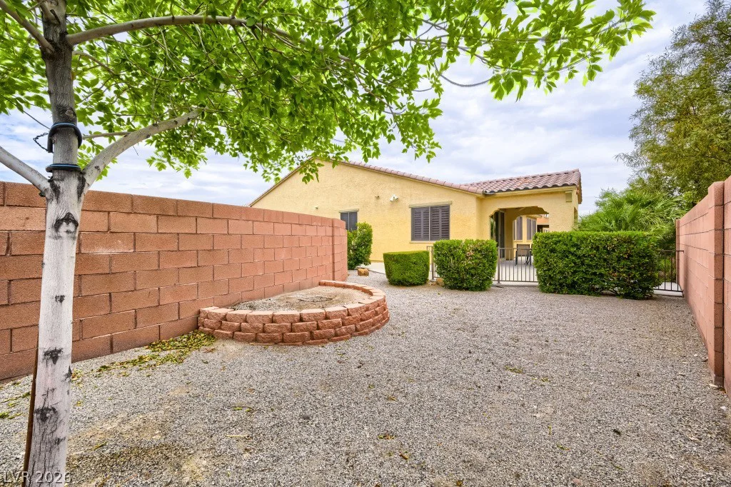 6636 Chelton Oaks, North Las Vegas, NV 89084