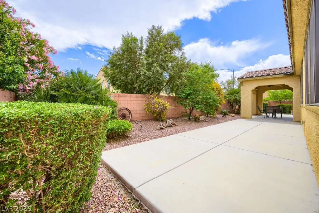 6636 Chelton Oaks, North Las Vegas, NV 89084