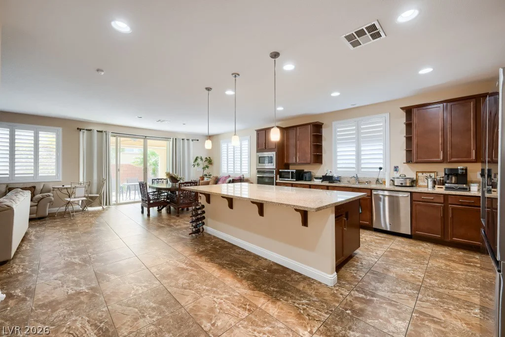 6636 Chelton Oaks, North Las Vegas, NV 89084