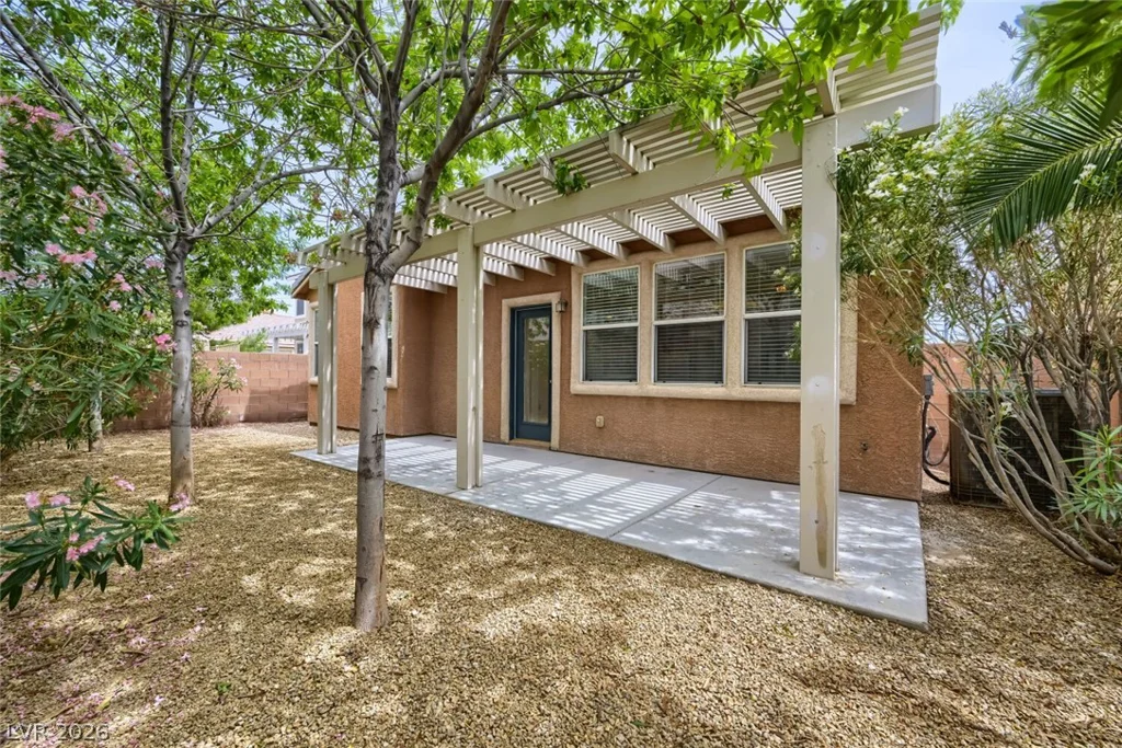 5625 Lookout Crest, North Las Vegas, NV 89031
