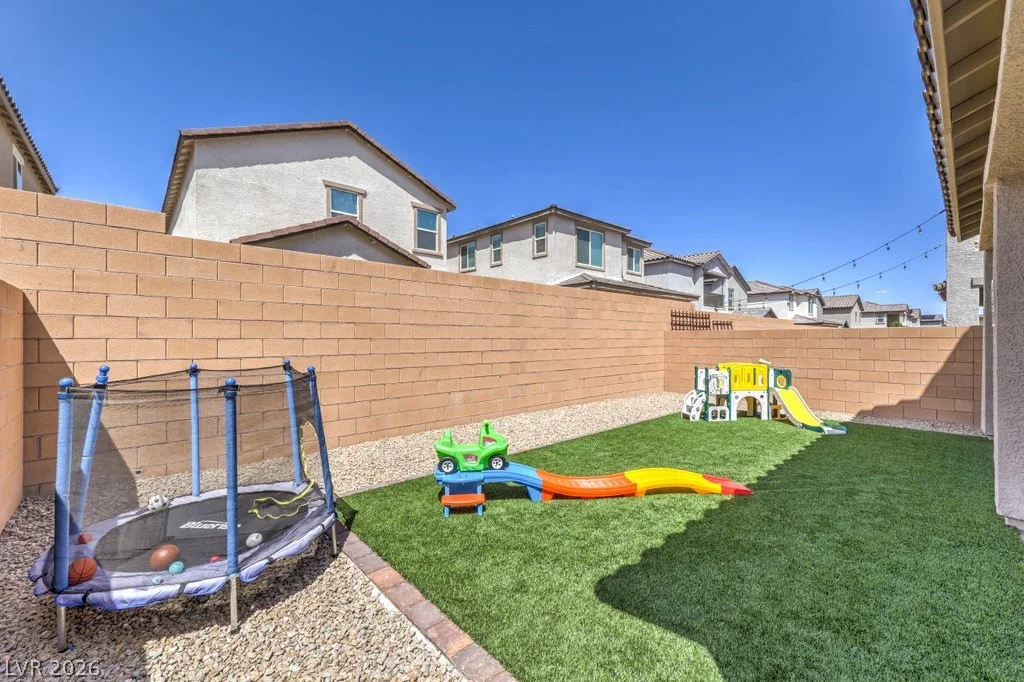 1038 WILLIAMTOWN, North Las Vegas, NV 89084