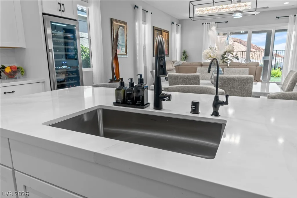 80 Tatahatso Point, Henderson, NV 89011