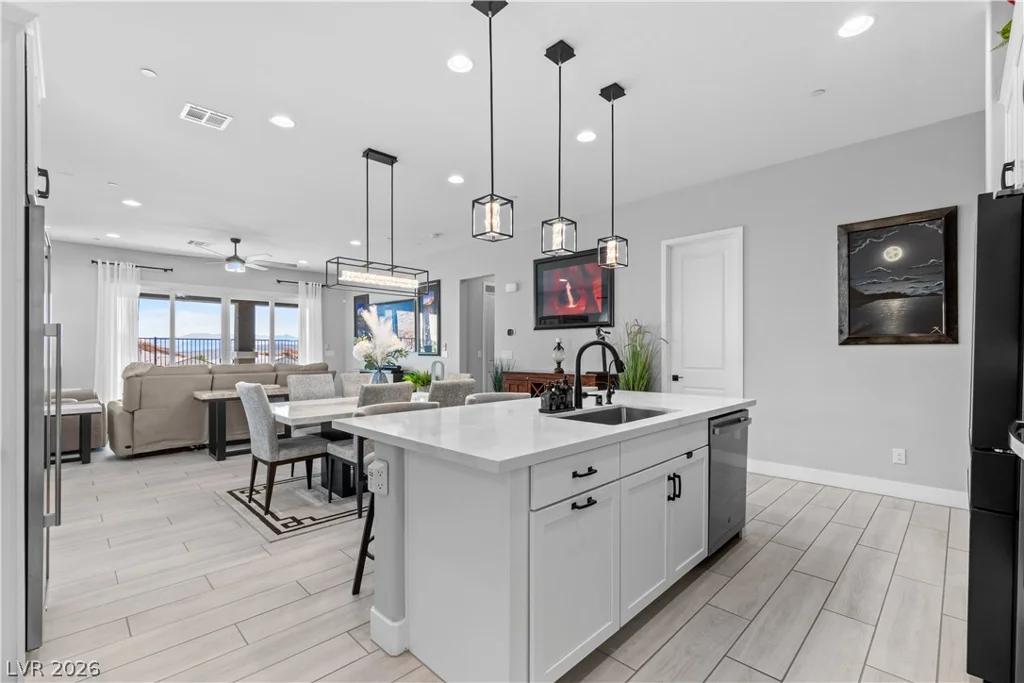80 Tatahatso Point, Henderson, NV 89011