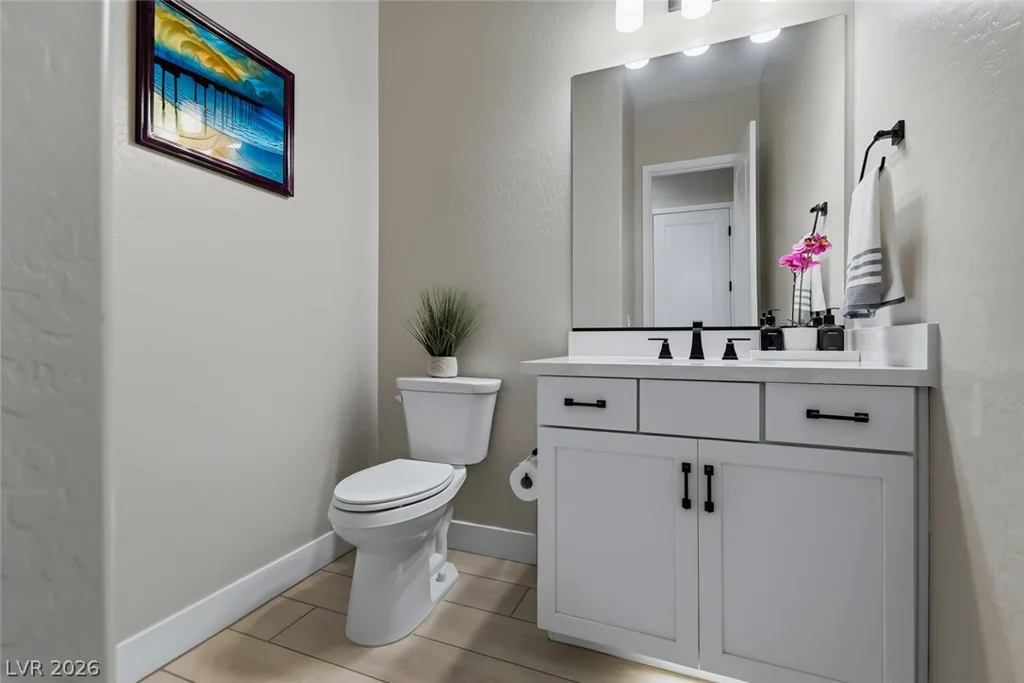 80 Tatahatso Point, Henderson, NV 89011