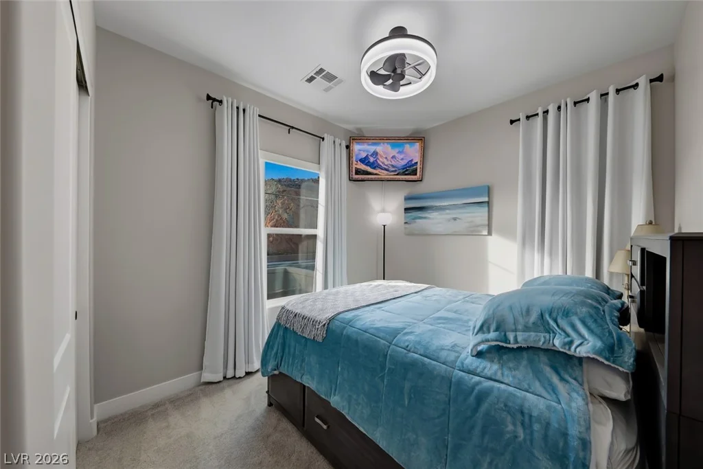 80 Tatahatso Point, Henderson, NV 89011