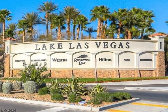 80 Tatahatso Point, Henderson, NV 89011