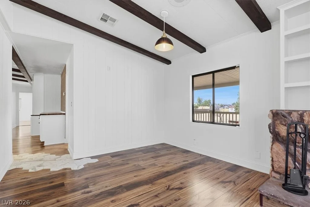 7030 Rome, Las Vegas, NV 89131