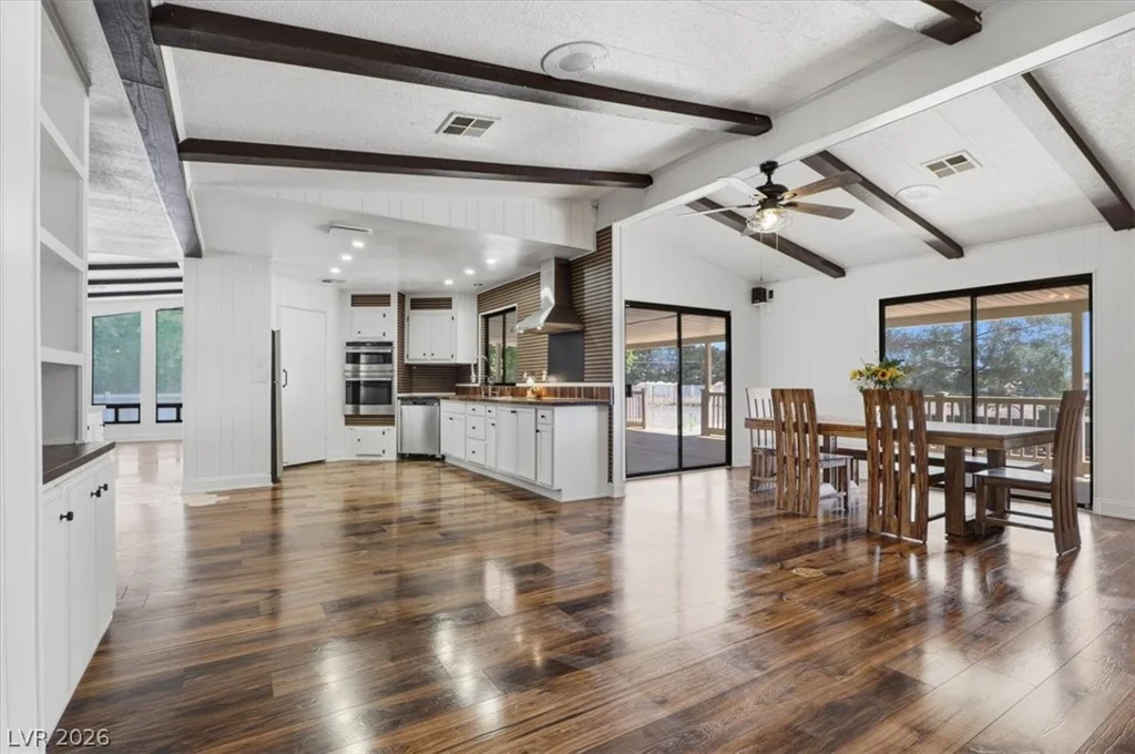 7030 Rome, Las Vegas, NV 89131