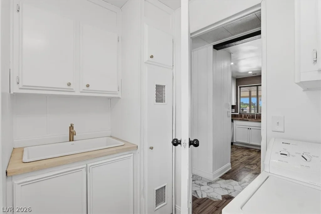 7030 Rome, Las Vegas, NV 89131