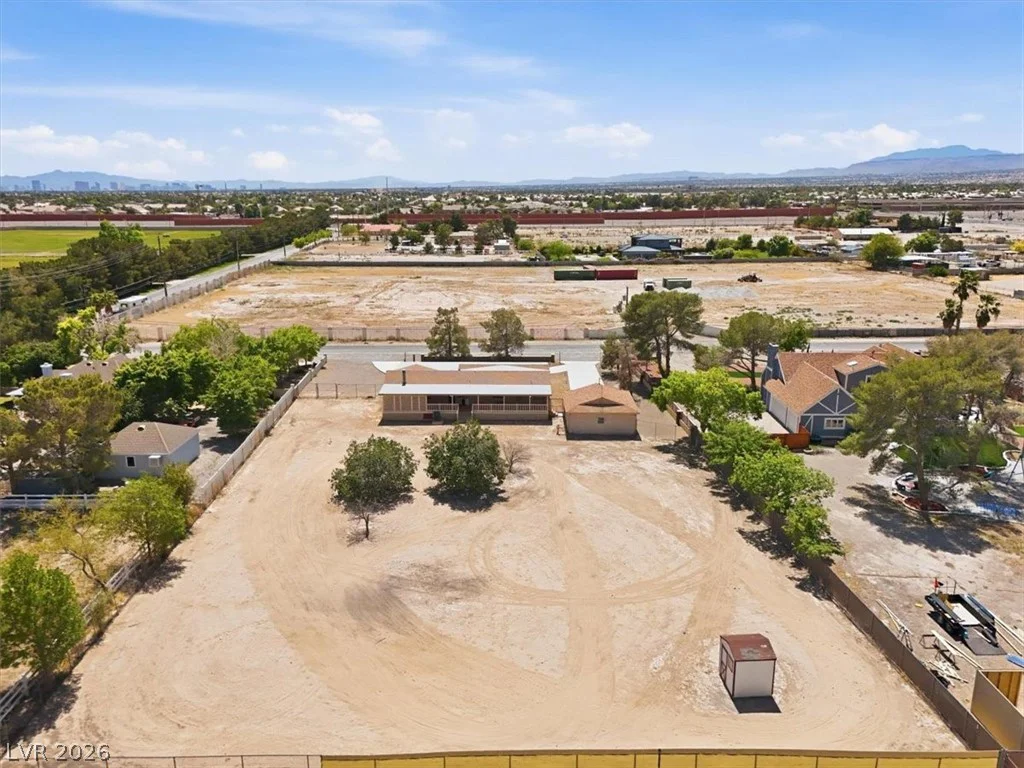 7030 Rome, Las Vegas, NV 89131