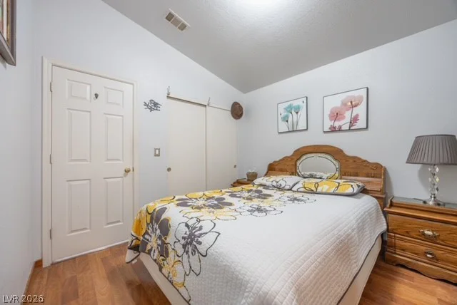 4533 Chestnut Blaze, North Las Vegas, NV 89032