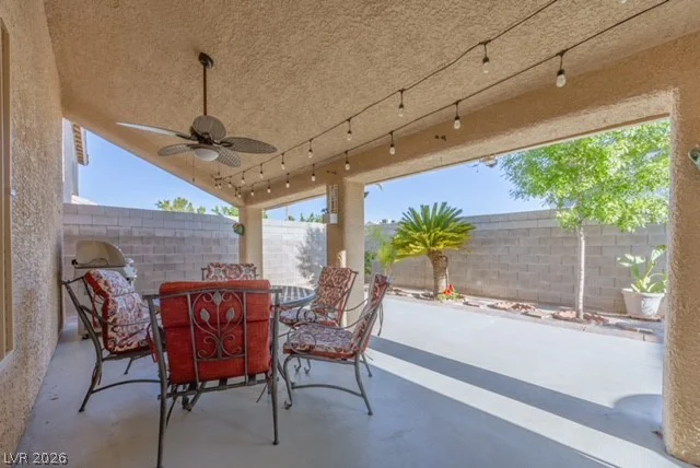4533 Chestnut Blaze, North Las Vegas, NV 89032